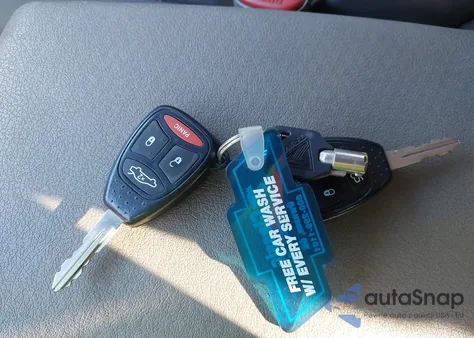 2005 Jeep Grand Cherokee Laredo from USA, damaged, VIN 1J8GS48K05C577468